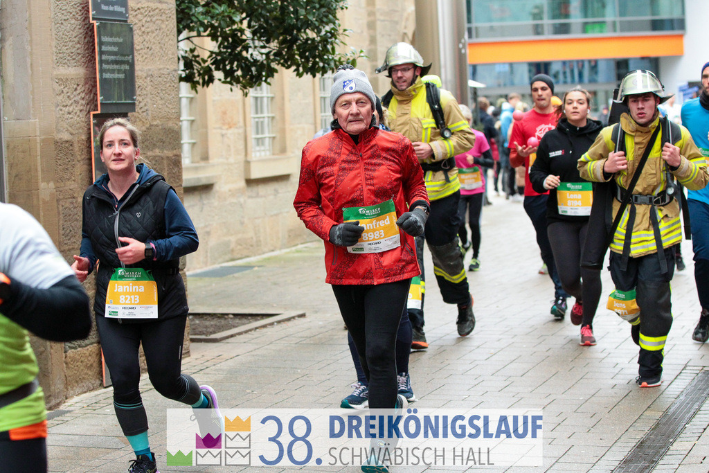 5km Roewisch Wohnbau Cup | 3 Koenigslauf 2024 5km Roewisch Wohnbau Cup - Realisiert mit Pictrs.com