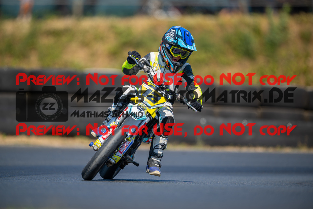 MaZZes-Fotomatrix-20260815-602011 | ROOKIES
