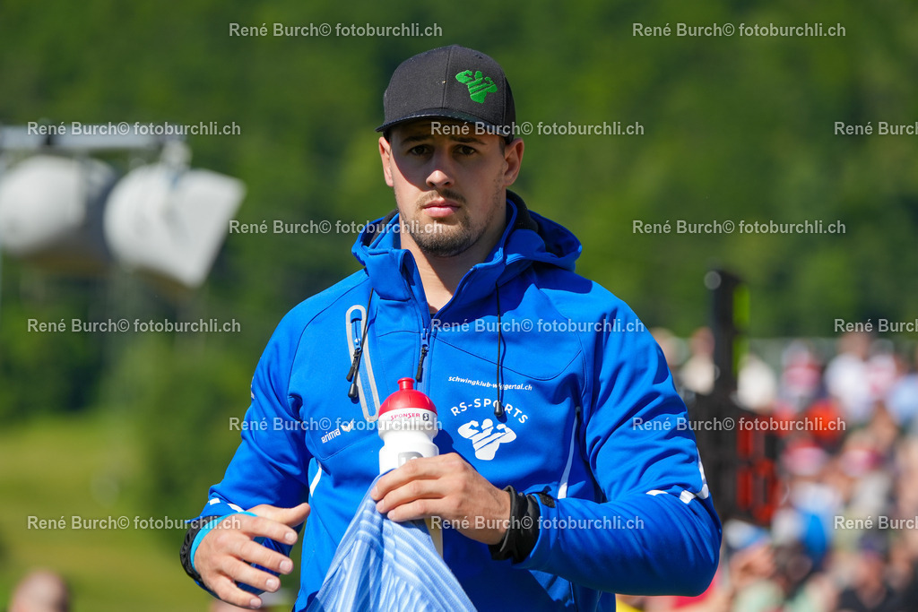 RB-01535 | René Burch leidenschaftlicher Fotograf aus Kerns in Obwalden.  Hier finden sie Sport, Landschaft und Natur Fotografie.
 - Realisiert mit Pictrs.com