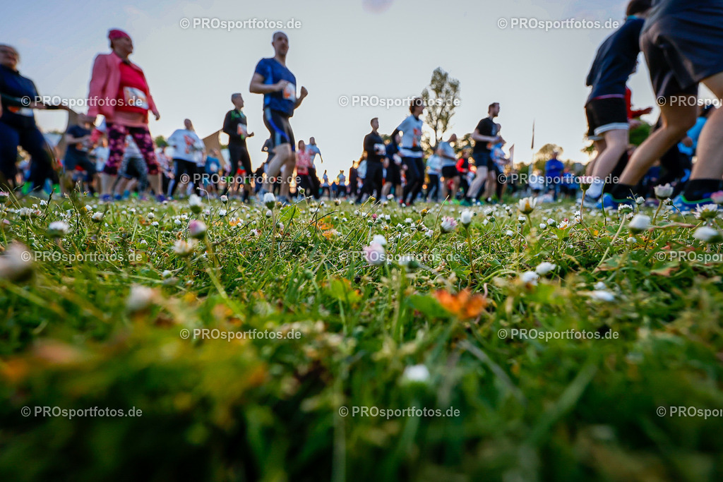 20. OBI Nachtlauf des ASV Koeln, 17.05.2023 | Koeln, 17.05.2023: Impressionen vom 20. OBI Nachtlauf des ASV Koeln rund um den Tanzbrunnen. Foto: Beautiful Sports Pressefotoagentur (www.beautiful-sports.com)