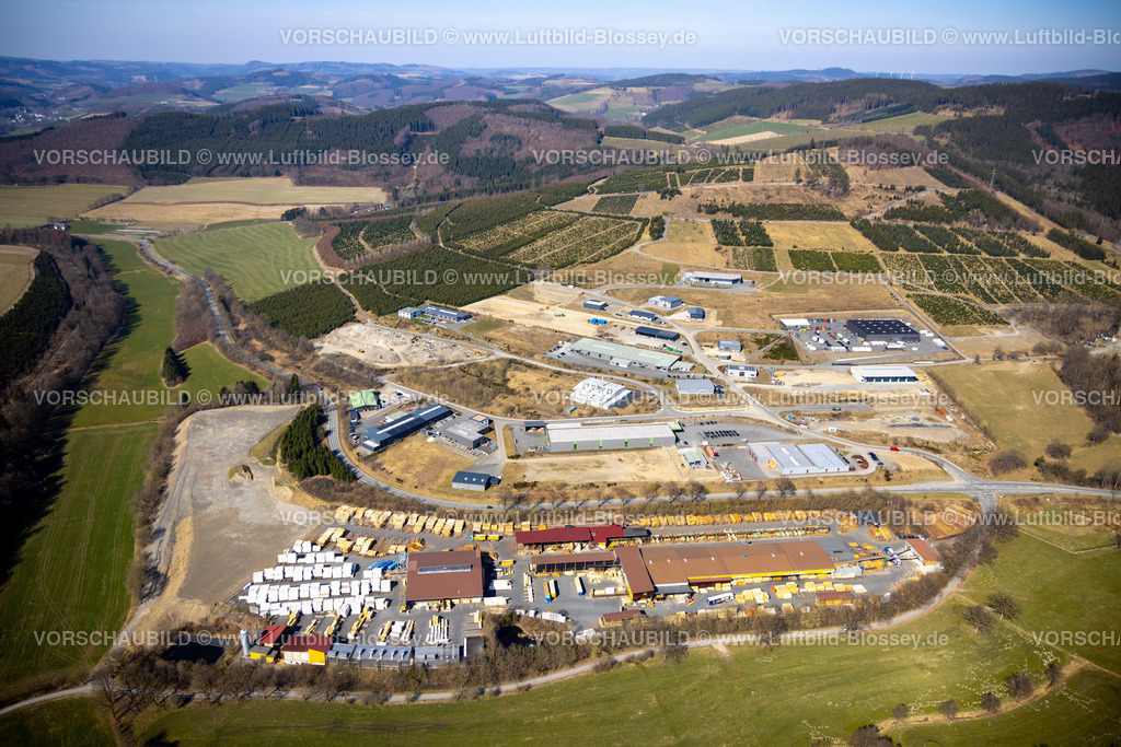 Schmallenberg220303759 | Luftbild, Baustellen im Gewerbegebiet Hochsauerland an der Bundesstraße B511 im Ortsteil Wormbach, Schmallenberg, Sauerland, Nordrhein-Westfalen, Deutschland