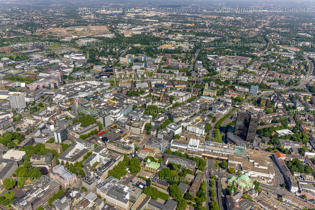 Essen220502266 | Luftbild, City mit Limbecker Platz, Kreuzeskirche und St. Gertrud Kirche, Stadtkern, Essen, Ruhrgebiet, Nordrhein-Westfalen, Deutschland