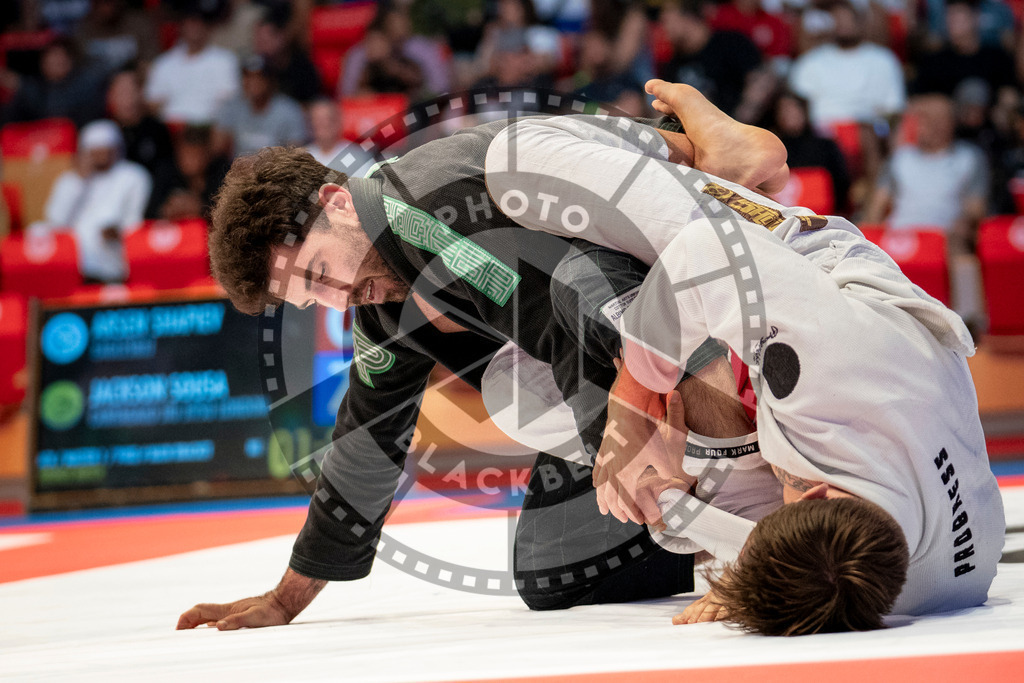 20231107PBB6139 | Fighters compete during the AJP World Master Championship in the Mubadala Arena in Abu Dhabi, Arab United Emirates, on November 7, 2023.