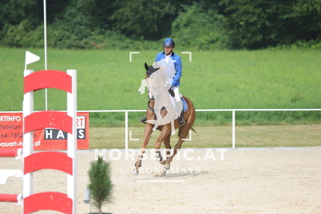 0P6A8114 | Willkommen bei Brunnmayr - Design & Fotografie – Ihrem Spezialisten für Reitturniere und Pferdeveranstaltungen in Oberösterreich, Salzburg und Bayern! Seit über 17 Jahren sind wir leidenschaftlich dabei.