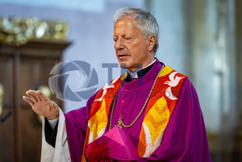 RR5M6038 | Firmung Dom Klagenfurt 8.6.24