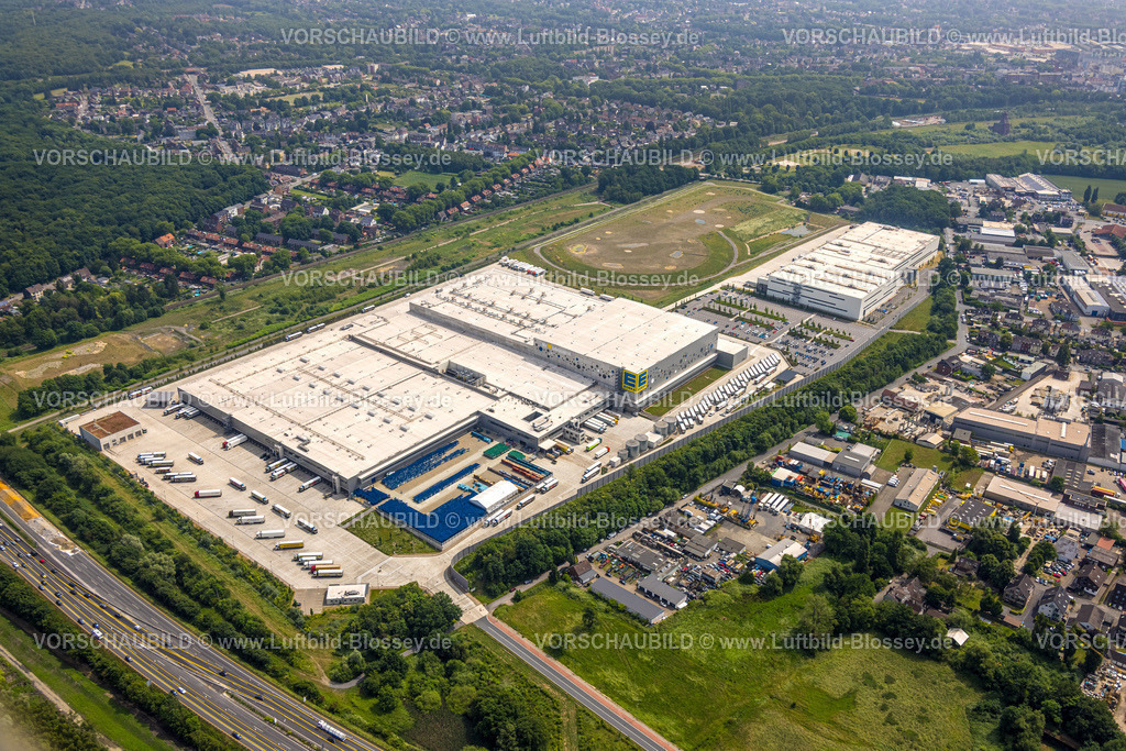 Oberhausen250516816 | Luftbild, EDEKA Rhein-Ruhr Zentrallager, Picnic FCA Oberhausen GmbH E-Food-Lager, Baustelle Schwarze Heide,Schwarze Heide, Oberhausen, Ruhrgebiet, Nordrhein-Westfalen, Deutschland