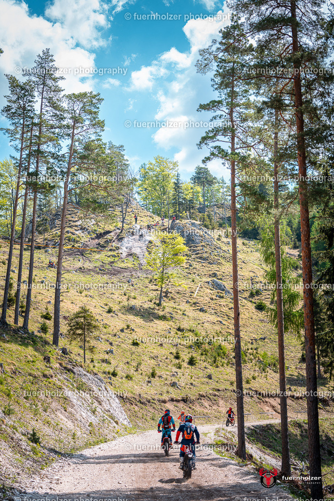 fuernholzer_250501-C2-221 | Fotografische Impressionen von der Red Stag Enduro Extreme by fuernholzer-photography.com. Endurosport in Österreich fotografisch festgehalten von fuernholzer. Auftragsfotografie für Private, Gewerbefotos und Industriefotografie. Eventfotografie, Sportfotografie und Motorsportfotografie. Anbieter von Fotoworkshops, Fototraining, fotografischen Vorträgen und Fotoseminaren.