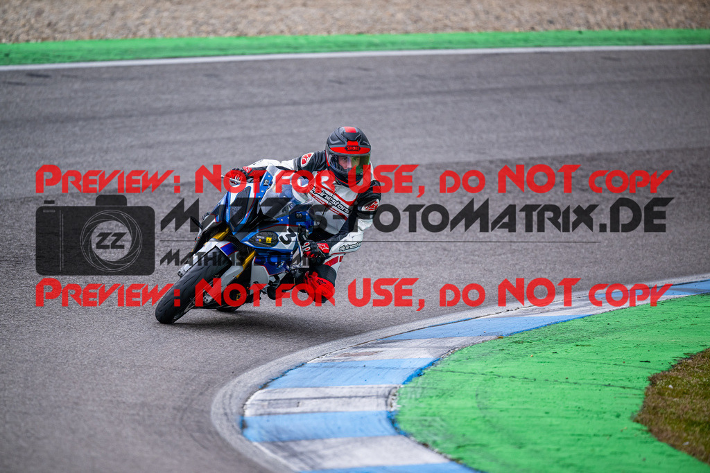 MaZZes_Fotomatrix_20240316_6007705_8347 | Fotograf Mathias Schmid
Sportfotograf,
Eventfotograf,
Hochzeitsfotograf,
Portraitfotograf