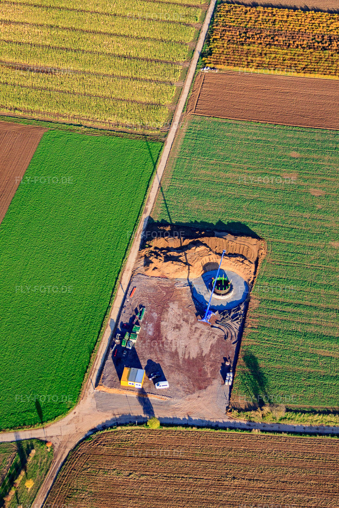Luftbild: Windkraftanlagenfundamente in Offenbach an der Queich im Bundesland Rheinland-Pfalz in Deutschland. Foto: IMG_60549.jpg vom 24.10.2013 durch Werner Riehm/FLY-FOTO.de