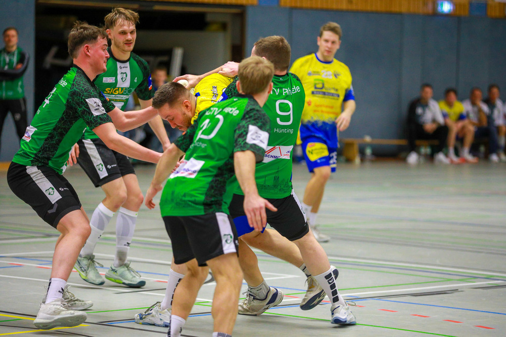 SVN_HcTvRhede_131225_141 | Bildergalerie von Sport-Ereignissen aber auch von weiteren spannenden Dingen - nicht nur vom Niederrhein. In Anlehnung an den bekannten Spruch von Hanns Dieter Hüsch heißt das Motto: "Niederrhein ist überall".  - Realisiert mit Pictrs.com