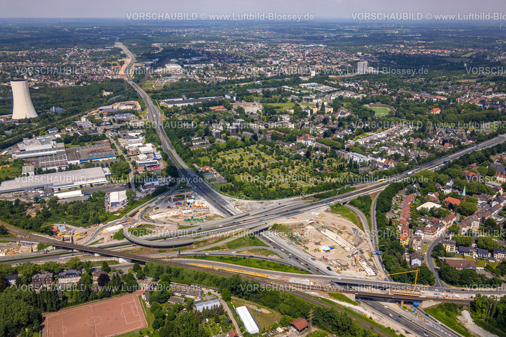 Herne220503294 | Luftbild, Großbaustelle Kreuz Herne der Autobahn A42 und Autobahn A43, mit Bau des Baukau-Tunnels, Baukau, Herne, Ruhrgebiet, Nordrhein-Westfalen, Deutschland