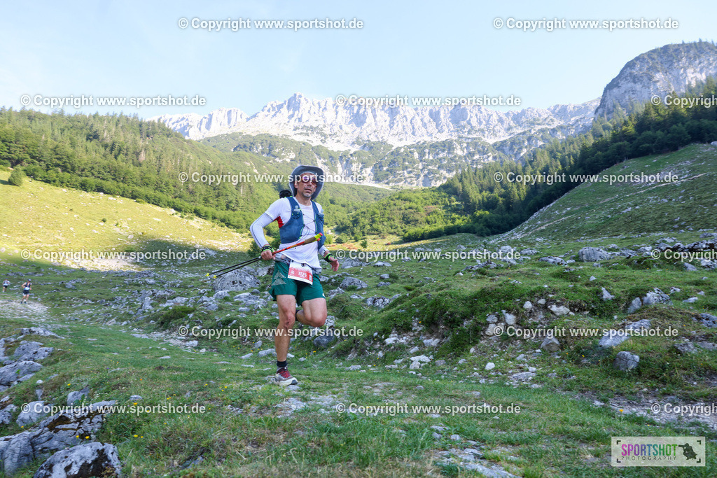 TRAA6068 | #kaiserkronetrail2026 #wilderkaiser #risewiththemountain@wilder.kaiser @scheffau.belebt @mammut #kaiserkronetrail #wilderkaiser #trailrunning #visittirol #inechtnochschöner #RisewiththeMountain #sportshot_your_pictrs #yourpictrs #trailrunningmoments #racephotos #kaiserkronetrail_official