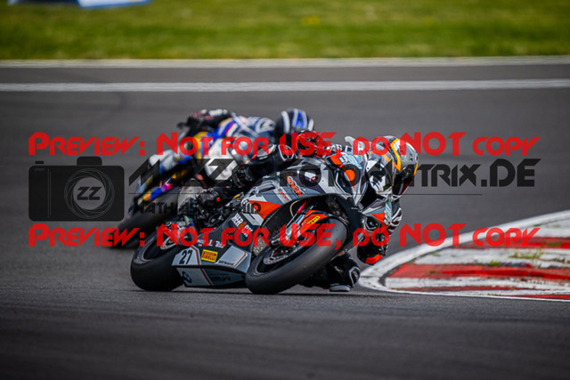 MaZZes_FotoMatrix_220508_93242 | Fotograf Mathias Schmid
Sportfotograf,
Eventfotograf,
Hochzeitsfotograf,
Portraitfotograf