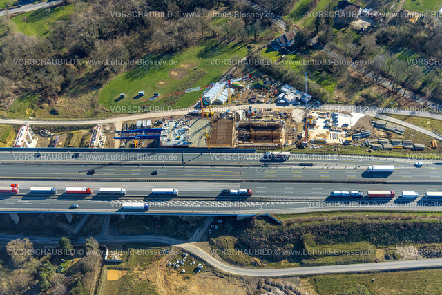 Unna230213458 | Luftbild, Baustelle mit Ersatzneubau Liedbachtalbrücke der Autobahn A1 nahe dem Kreuz Dortmund/Unna, LKW Stau, Massen, Unna, Ruhrgebiet, Nordrhein-Westfalen, Deutschland