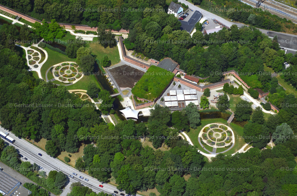 3303160 | Glacis Park, Neu Ulm