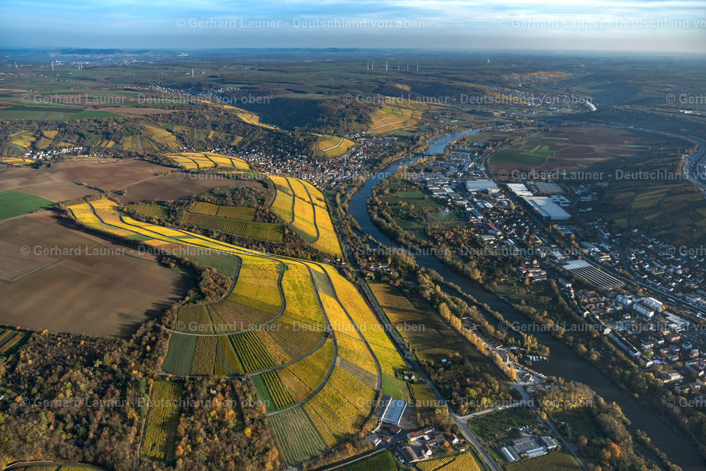 4042271 | Weinbergslandschaft an der Mainschleife bei Escherndorf und Nordheim