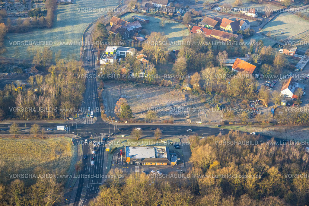 Hamm250200573Rhynern | Luftbild, Straßenkreuzung Werler Straße Bundesstraße B63 und Ostdorfstraße, ehemaliges Gartencenter-Kley an der Ostdorfstraße und Baustelle für geplante Autobahn GmbH, McDonald's Fast-Food-Restaurant, Autobahn GmbH kommt auf ehemaliges Kley-Gelände, Stadtbezirk Rhynern, Hamm, Ruhrgebiet, Nordrhein-Westfalen, Deutschland