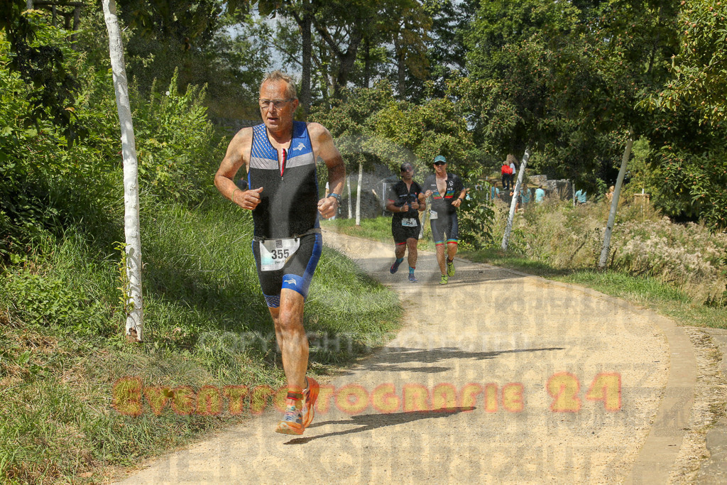 250824_1331_EX1_2691 | Sportfotografie im Rhein-Sieg Kreis, Köln, Bonn, NRW, Rheinland Pfalz, Hessen, etc. Unser Tätigkeitsfeld umfasst den Laufsport vom Volkslauf über den Marathon, Duathlon, Triathon bis zum Ultralauf wie Kölnpfad Ultra oder Schindertrail.