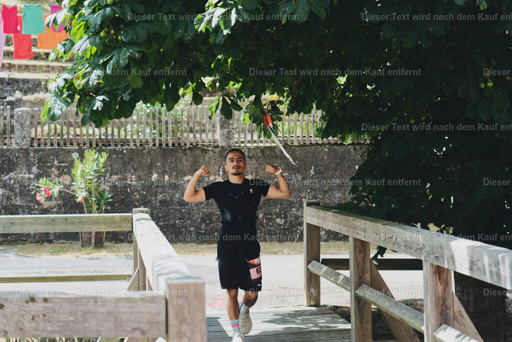 cineathletes-2025-07-12-12-03-4 | Sportfotografie rund um Obstacle Course Racing und Trail Run - Realisiert mit Pictrs.com