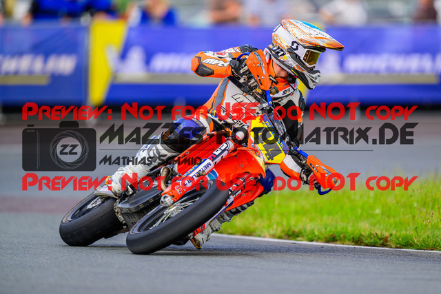 MaZZes_FotoMatrix_240623_6007705_2296 | S1