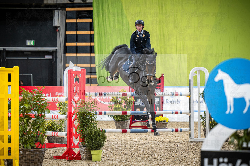 DOS_1876 | Entdecke hochwertige Reitturnierfotos von Foto Oger. Professionell, emotional und authentisch – jetzt Lieblingsmomente im Shop bestellen.Deutschlandweite Turnierfotografie. - Realisiert mit Pictrs.com