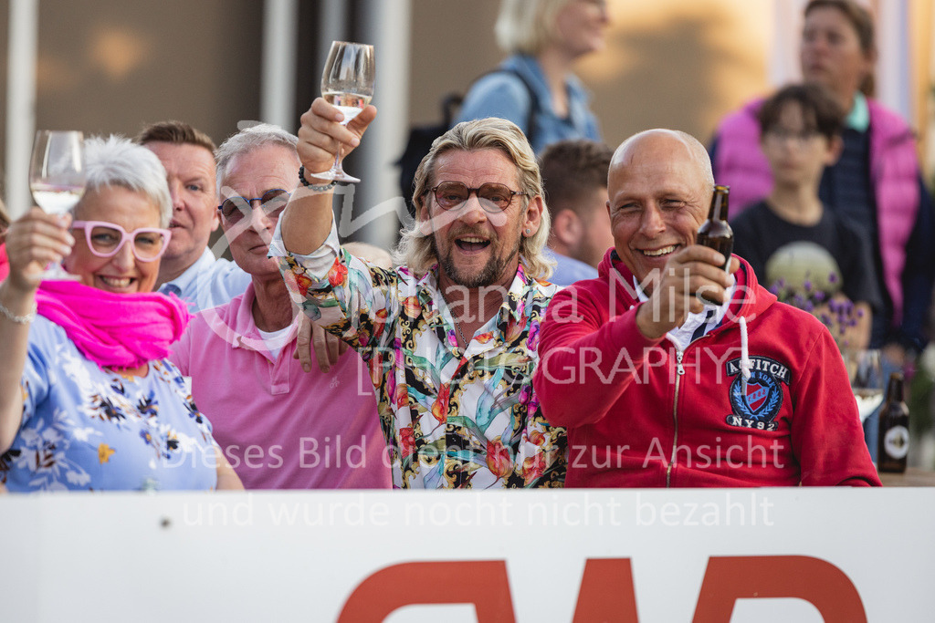 230826_Delbrueck_S1-Spr_Impressionen-979 | Deine schönsten Turniermomente als professionelle Fotos! Entdecke hochwertige Pferdesport-Fotografie im Online-Shop. Jetzt Fotos finden & bestellen!