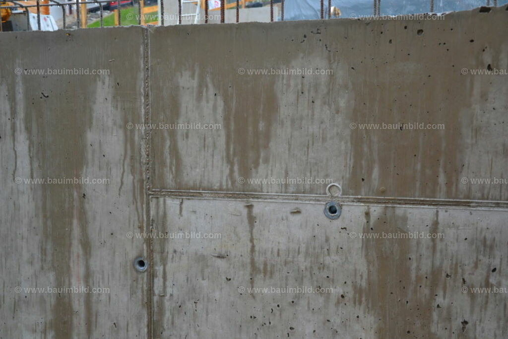 bib-lg04-betonarbeiten-0090 | Nach LV-Leistungsgruppen sortierte Detailfotos über den Bau eines Hauses. Alle Hausbau-Bilder direkt vom Urheber und Autor der Website Haus-Selber-Bauen.com