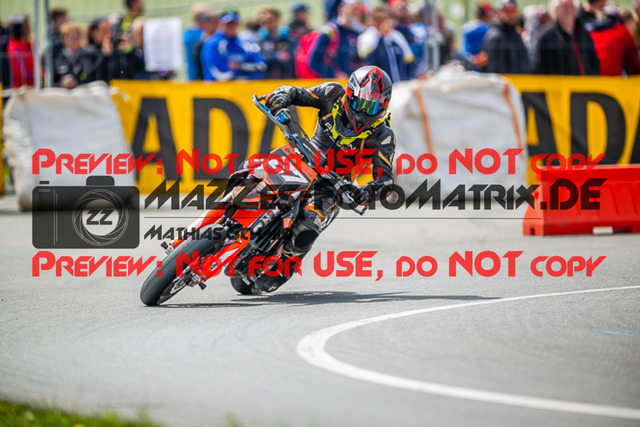 MaZZes_FotoMatrix_230507_4729 | UE40