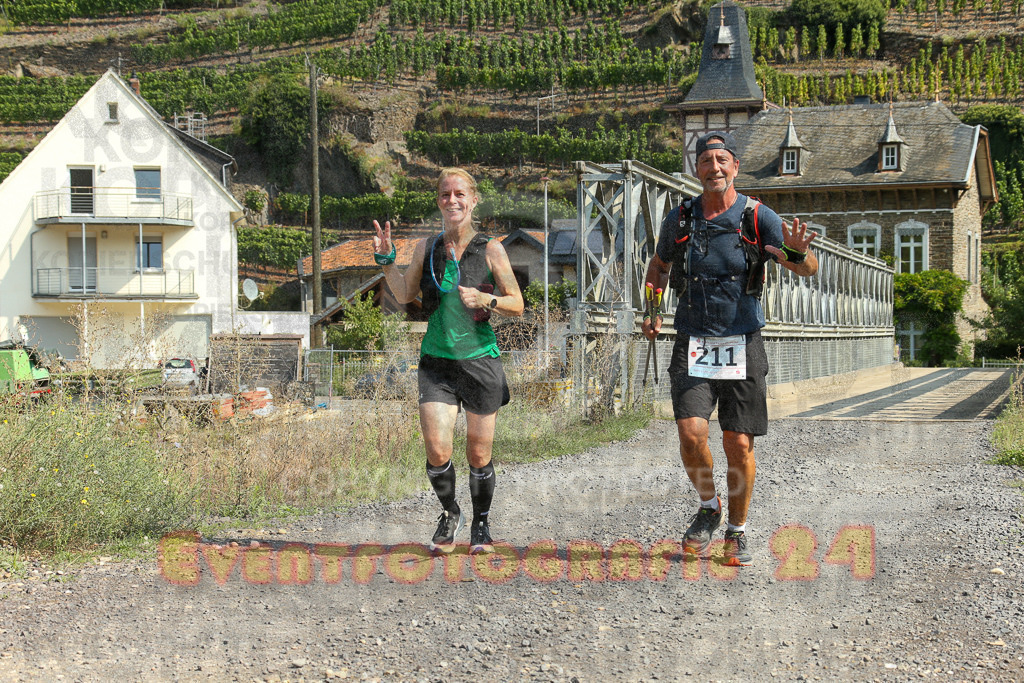 240831_1216_EX1_8530 | Sportfotografie im Rhein-Sieg Kreis, Köln, Bonn, NRW, Rheinland Pfalz, Hessen, etc. Unser Tätigkeitsfeld umfasst den Laufsport vom Volkslauf über den Marathon, Duathlon, Triathon bis zum Ultralauf wie Kölnpfad Ultra oder Schindertrail.