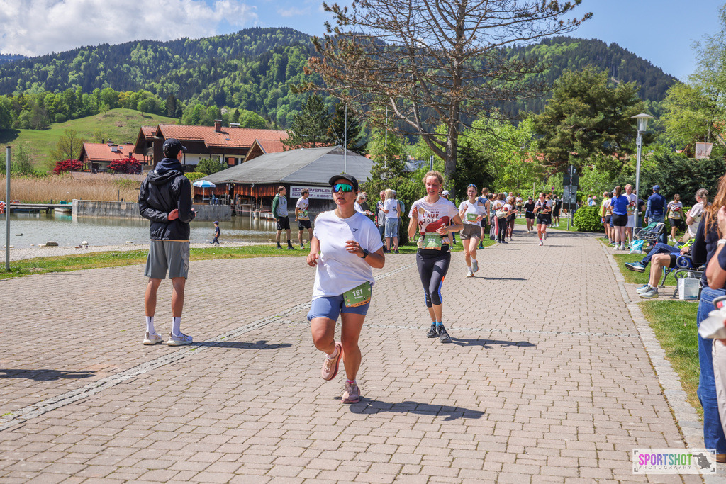 007A5751 | Schliersee Lauf 2026 #flowmotion #schlierseelauf #junglückschlierseelauf #schliersee #halbmarathon @junglueck #sportshot_your_pictrs #yourpictrs #canondeutschland #canonsportphotography