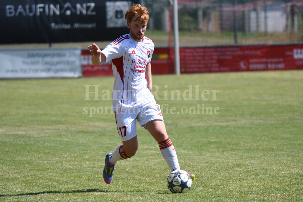 TSV Seebach : TSV Bad Abbach | Philipp Macht (TSV Seebach #17) - Realisiert mit Pictrs.com