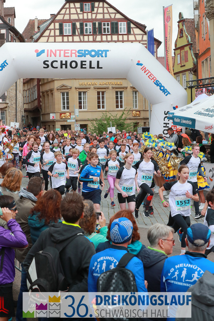 Stadtwerke Schüler und Jugendlauf 1,7km | 3koenigslauf 2022 Stadtwerke Schüler und Jugenlauf 1,7km - Realisiert mit Pictrs.com