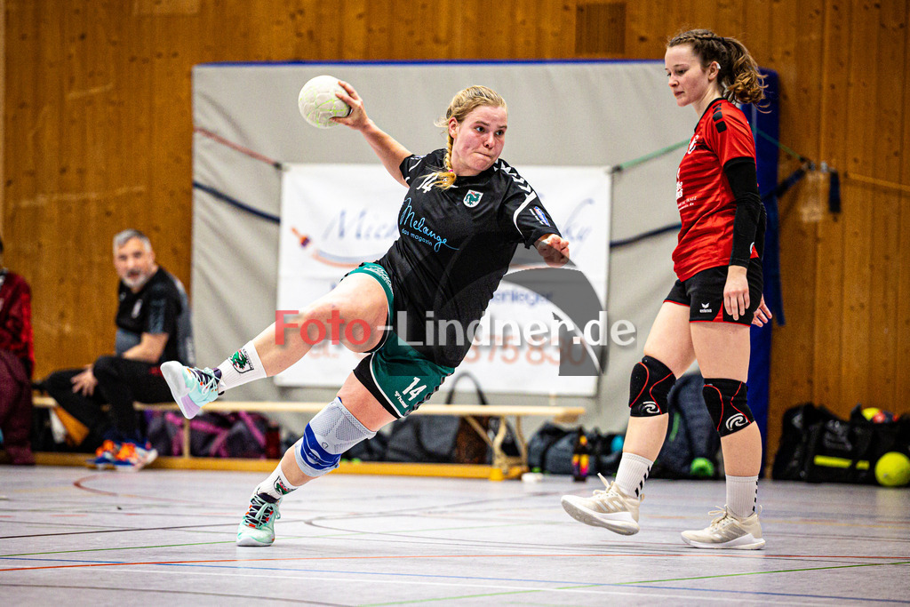 TSV Weilheim gegen TSV Murnau | Handball Bezirksoberliga Frauen Alpenvorland 2024/25, TSV Weilheim gegen TSV Murnau, 20250330,Antonia HIBLER (TSV Murnau 14) in Aktion, Wurf,2025-03-30 in Weilheim (Weilheim, Am Hardt), Antonia HIBLER (TSV Murnau 14)Copyright: WolfgangxLindner www.foto-lindner.de