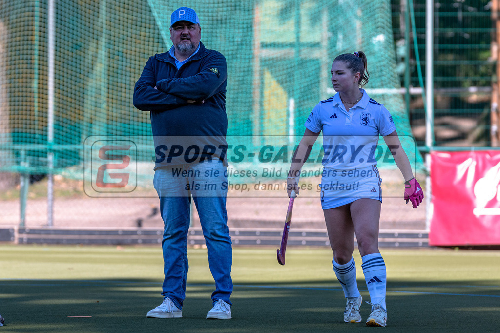 SM_20241006-D85_5483 | 1.Bundesliga Feldhockey (W) UHC - DHC/ 1:2