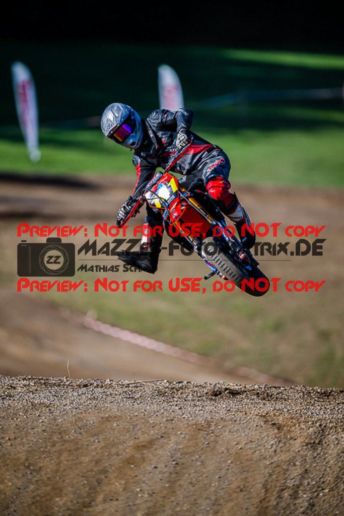 MaZZes_FotoMatrix_220903_0120 | S2