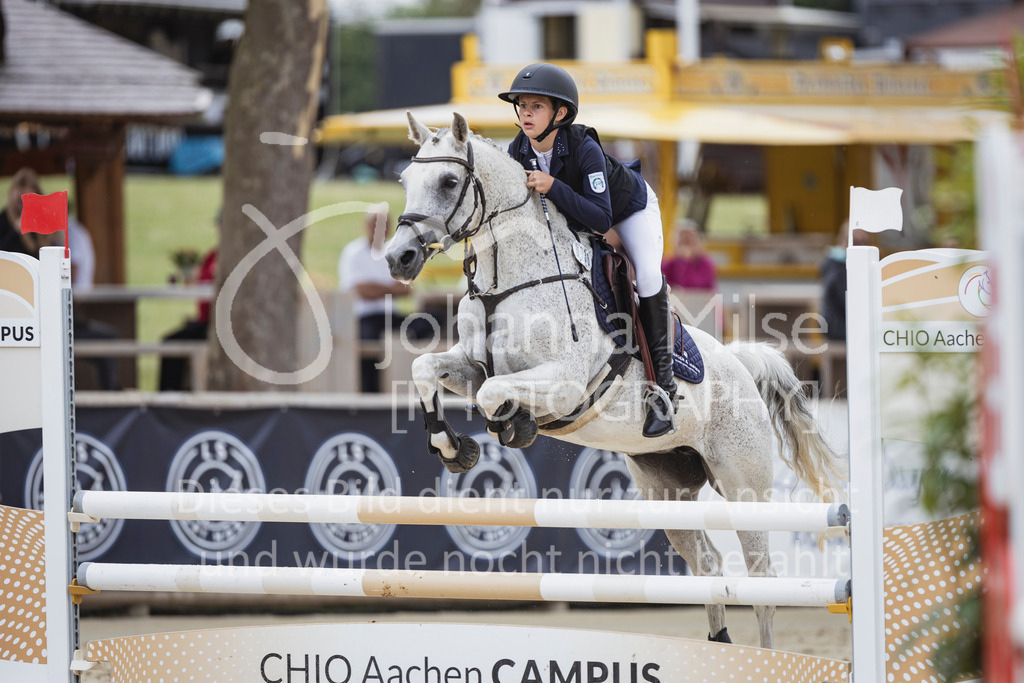 250710_BHO_Stil-A1-2-180 | Deine schönsten Turniermomente als professionelle Fotos! Entdecke hochwertige Pferdesport-Fotografie im Online-Shop. Jetzt Fotos finden & bestellen!