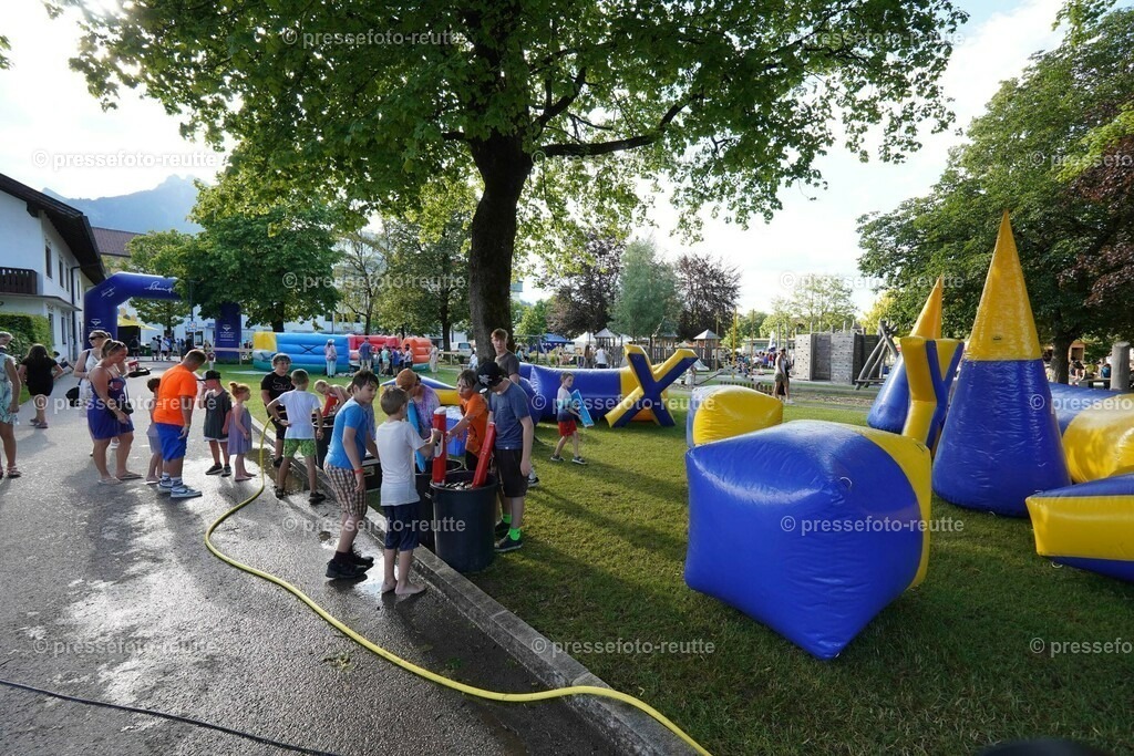 news-2023-Juli15-Marktfest_Reutte2-DSC01613 | Info aus dem Bezirk Reutte/Ausserfern Tirol sowie eine umfangreiche Bilddatenbank über die gesamte Region: Lechtal, Talkessel Reutte, Tannheimertal, Zwischentoren. Lech, Plansee, Zugspitze, Grenztunnel, B179, Fernpassstraße, Verkehr, Lawinen, Tradition, - Realisiert mit Pictrs.com