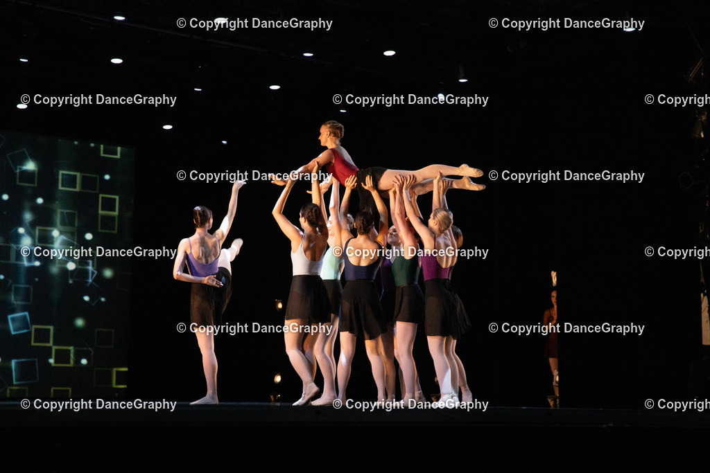 GPHY4635 | DanceGraphy - Realisiert mit Pictrs.com