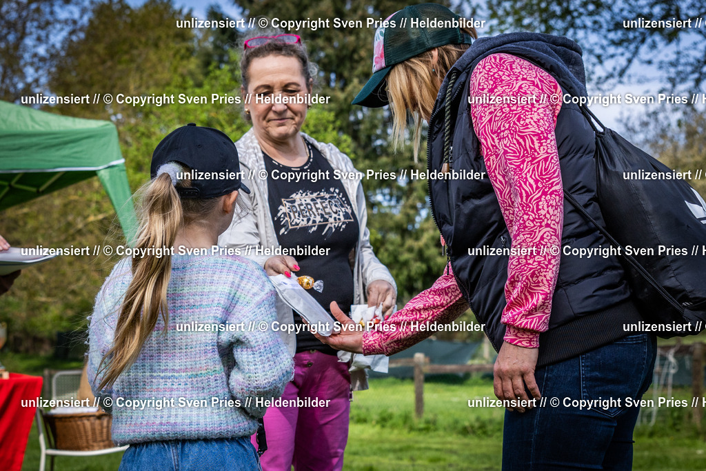 Sven Pries | 2025-04-13 - Hunderennen Baden-Baden - Realisiert mit Pictrs.com