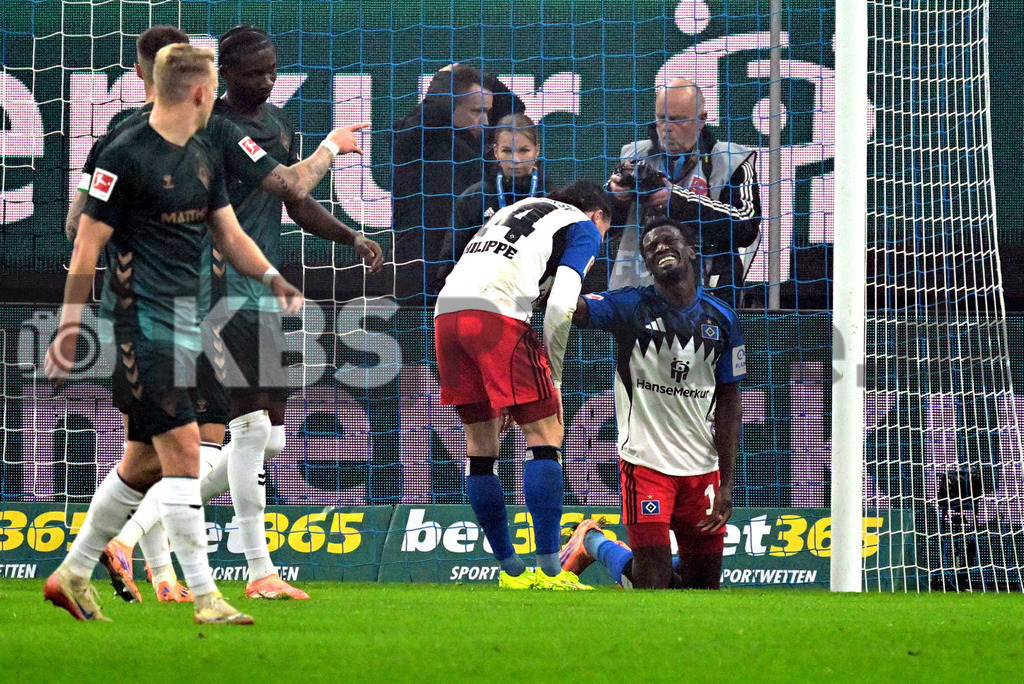 KBS Picture_HSV-WerderBremen_039 | v.l. Capaldo Nicolas (HSV) , Jatta Bakery (HSV) ,Sportplatz :  Volksparkstadion, - Realisiert mit Pictrs.com