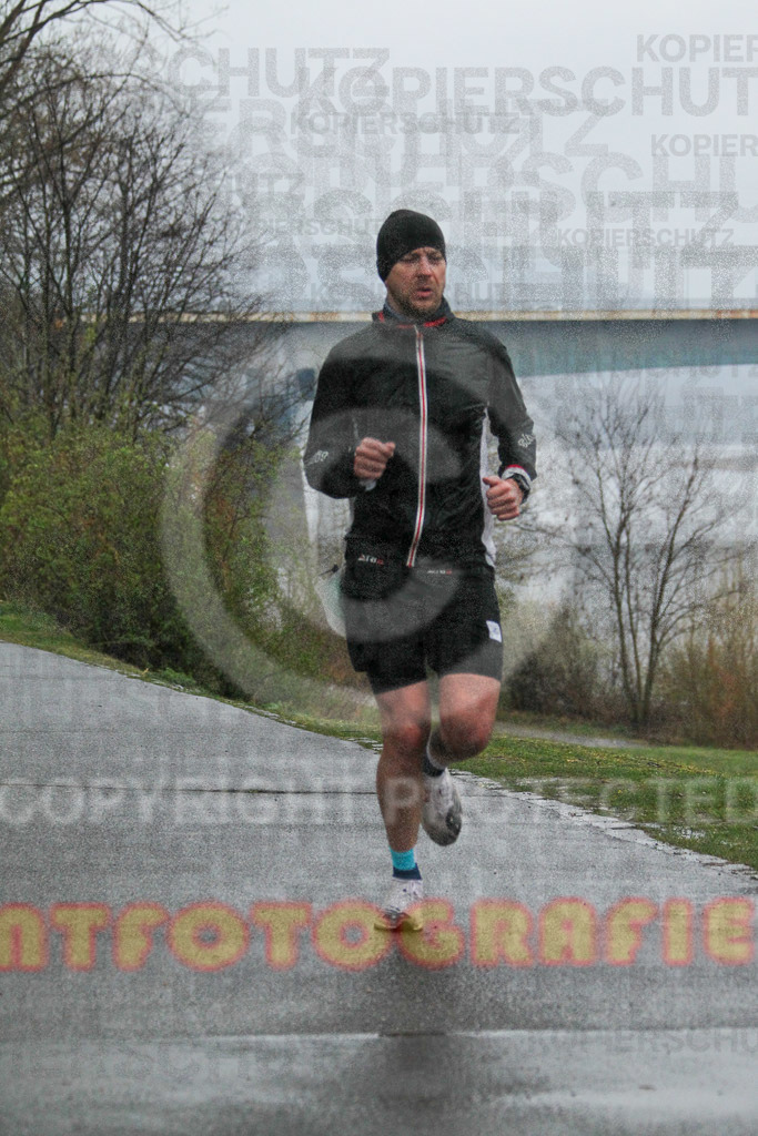 220331_1919_EV4_9421 | Sportfotografie im Rhein-Sieg Kreis, Köln, Bonn, NRW, Rheinland Pfalz, Hessen, etc. Unser Tätigkeitsfeld umfasst den Laufsport vom Volkslauf über den Marathon, Duathlon, Triathon bis zum Ultralauf wie Kölnpfad Ultra oder Schindertrail.