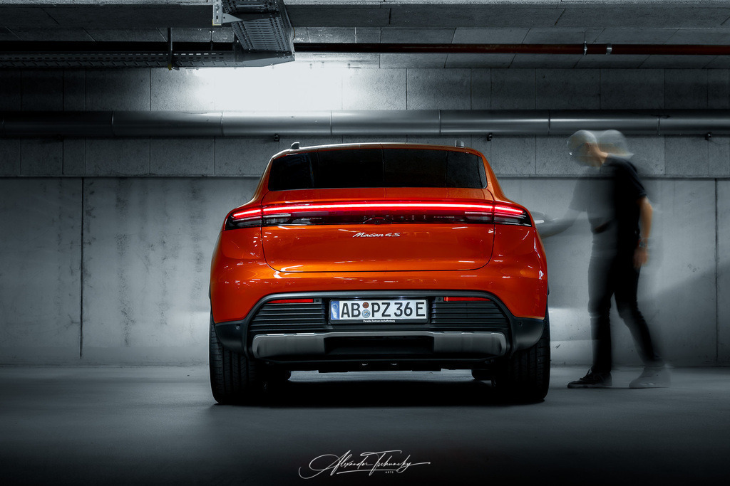 R6AT6804 _Alexander Tschuncky | Entdecken Sie die faszinierende Welt von Alexander Tschuncky Arts: Kreative Fotografie, atemberaubende Automobilkunst und hochwertiger Bilderdruck. Lassen Sie sich inspirieren! - Realisiert mit Pictrs.com