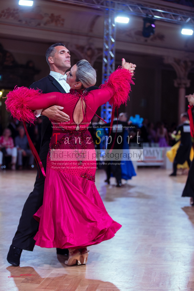 20250705_WDSF_Open_SenII_Std-dC25-1962 | Tanzsportbilder, Standardtanz, Lateintanz, WDSF, DTV, LTVB, dancecomp, goc, hessen tanzt, blaues band der spree, walzer, tango, wiener walzer, slowfox, quickstepp, samba, rumba, cha-cha-cha, paso doble. jive, hd-kroft photography, turniertanzsport