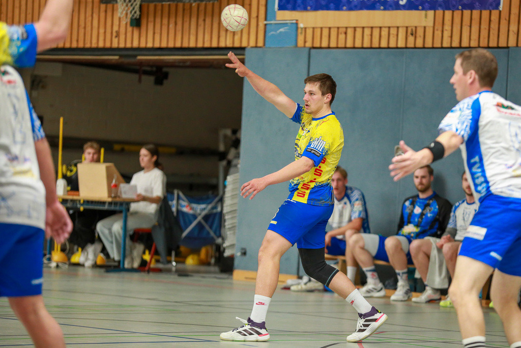 SVN_TVIssum_250426_015 | Bildergalerie von Sport-Ereignissen aber auch von weiteren spannenden Dingen - nicht nur vom Niederrhein. In Anlehnung an den bekannten Spruch von Hanns Dieter Hüsch heißt das Motto: "Niederrhein ist überall".  - Realisiert mit Pictrs.com