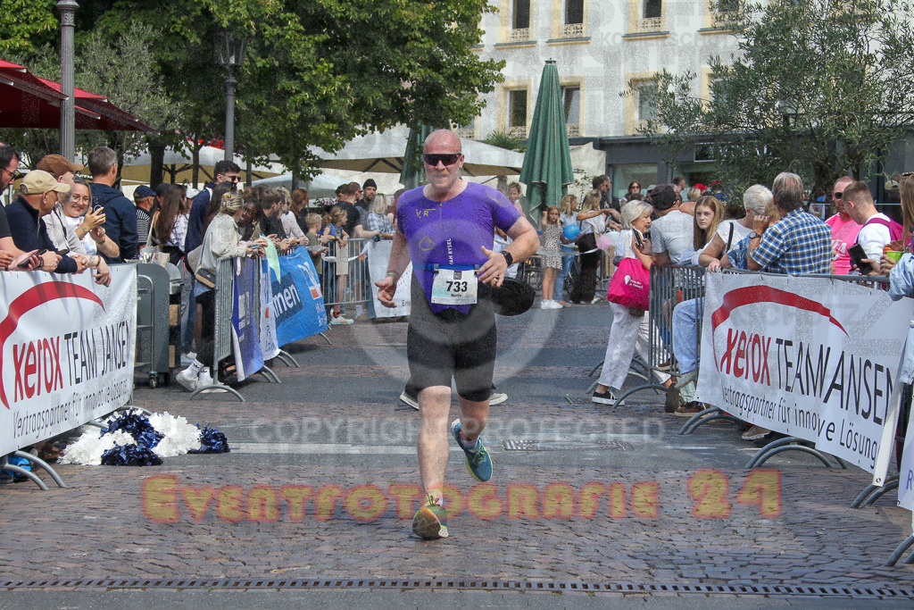 250824_1447_EV4_2205 | Sportfotografie im Rhein-Sieg Kreis, Köln, Bonn, NRW, Rheinland Pfalz, Hessen, etc. Unser Tätigkeitsfeld umfasst den Laufsport vom Volkslauf über den Marathon, Duathlon, Triathon bis zum Ultralauf wie Kölnpfad Ultra oder Schindertrail.