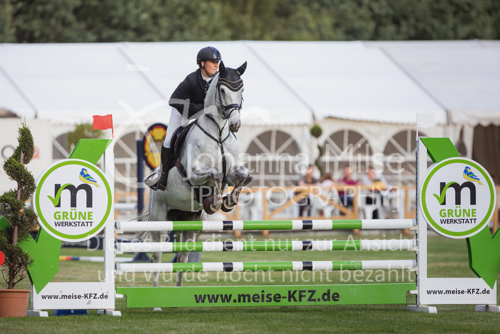 220714_LC_A2-Spr-946 | Deine schönsten Turniermomente als professionelle Fotos! Entdecke hochwertige Pferdesport-Fotografie im Online-Shop. Jetzt Fotos finden & bestellen!