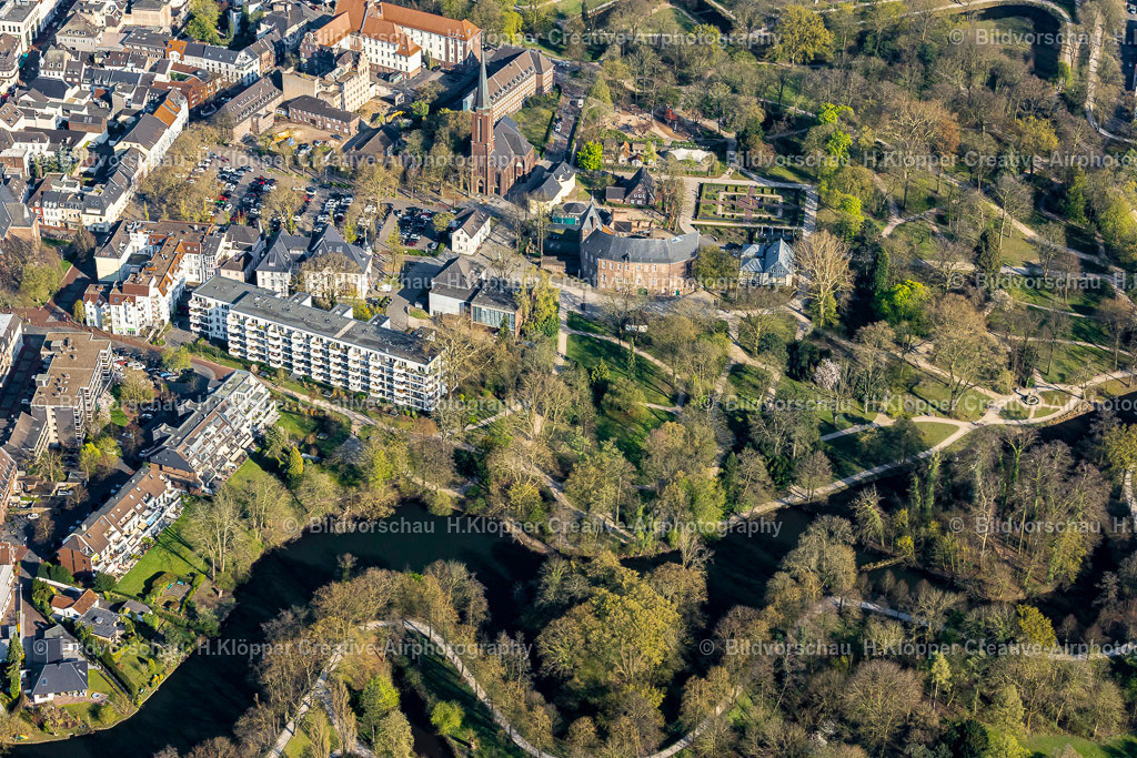 Luftbilder Moers-9106 | Luftbild Moerser Schloss und Restaurant am Kastell in Moers - Realisiert mit Pictrs.com