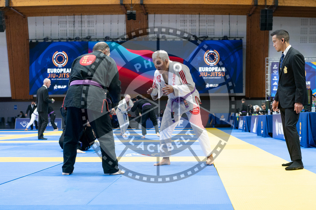 20240125PBB02640 | Fighters compete during the sixth day of the Brazilian Jiu-jitsu European Championship of the IBJJF in Paris, France, on January 25, 2024.