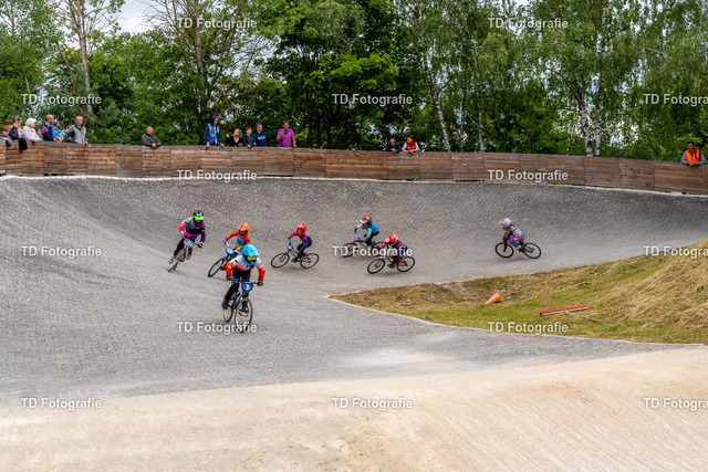 BayBMX2026-05030 | Fotogalerie von Thomas Dettweiler mit Eventbildern und lizenzfreien Fotos. Perfekt als Wandbild, für Büro, Website oder private Nutzung. - Realisiert mit Pictrs.com