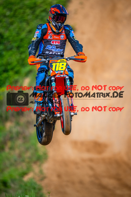 MaZZes_FotoMatrix_240511_6007705_0406 | S2